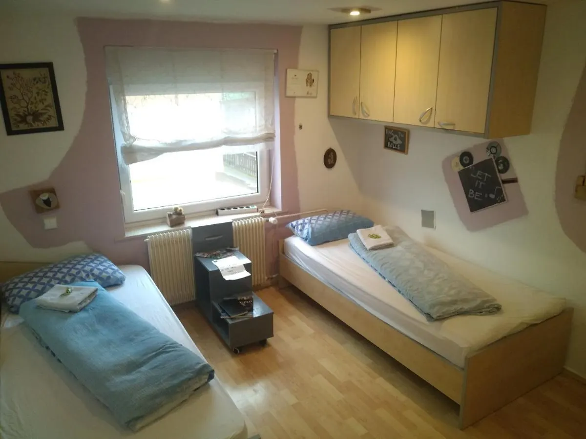 Michoart Apartment Ljubljana Homestay